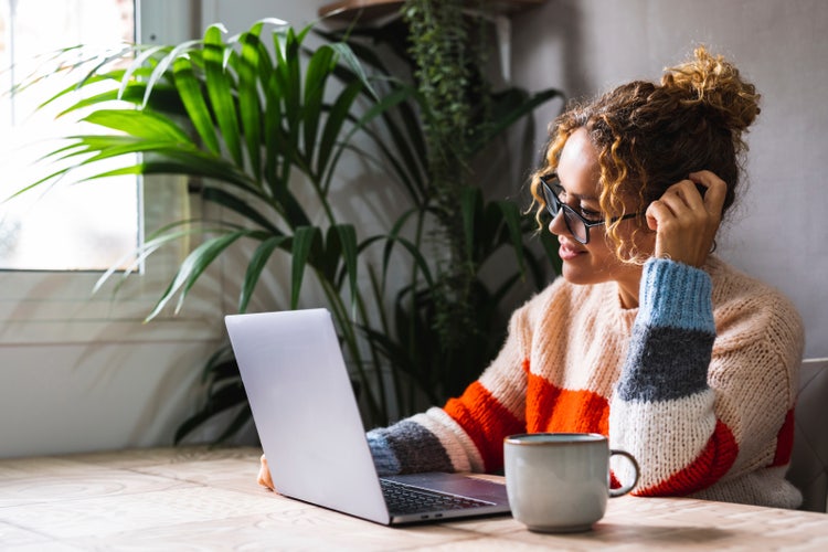 A photo of someone drafting their thesis statement for an important upcoming essay.