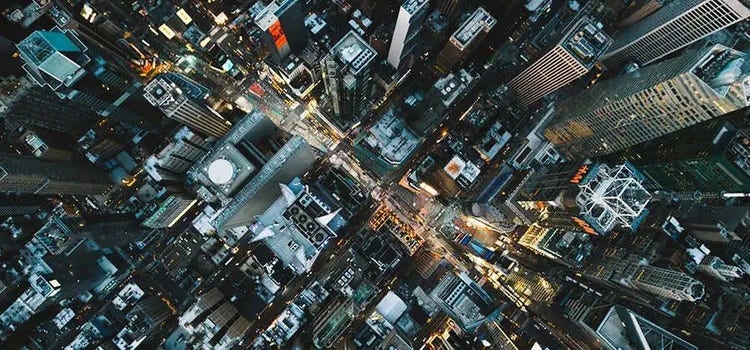 Hochhäuser aus der Voge lperspektive