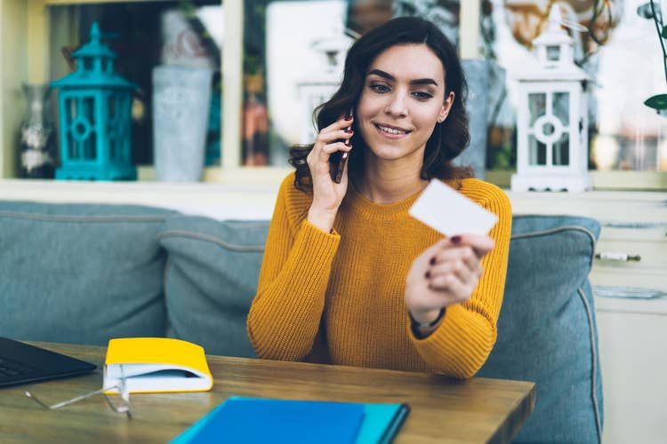 Die passende Visitenkartengröße und kreative Ideen | Adobe Express