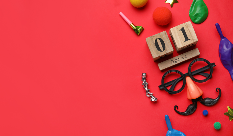 Lustige Bilder für den 1. April: 12 Ideen für Aprilscherze am Arbeitsplatz