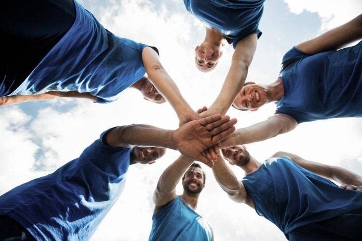 Teambuilding-Aktivitäten rund um Sportsgeist | Adobe Express