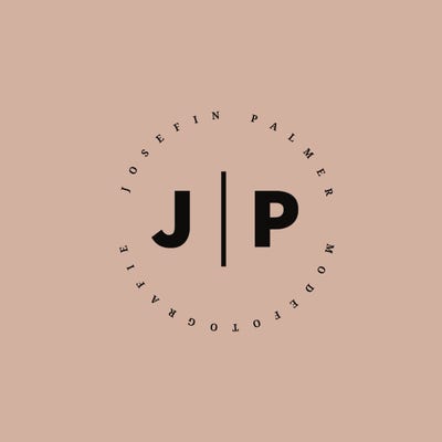 Rose Black Round Monogram Photographer Logo