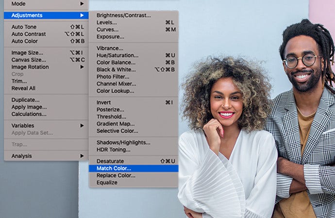 Bild von zwei posierenden Personen, über dem das Einstellungsmenü von Adobe Photoshop zu sehen ist