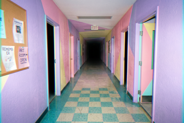 アート・デザイン・音楽 FOUR CORRIDORS Weirdcore Aesthetic: Create AI Art with Adobe Firefly