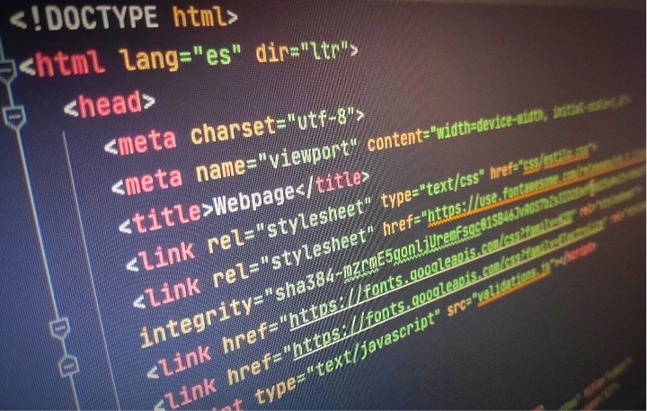 El gráfico muestra la pantalla en la que puede verse el código HTML.