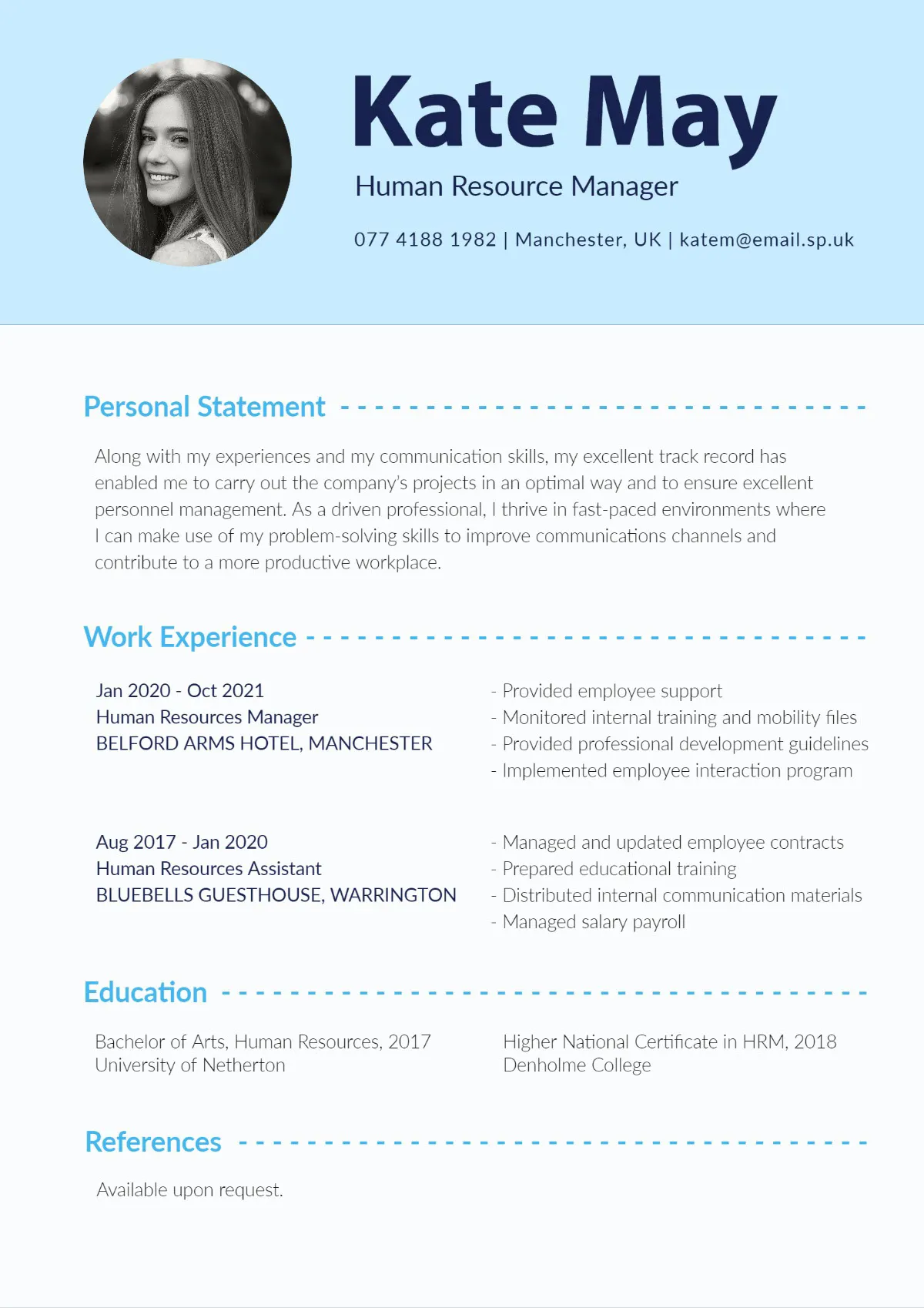 Blue Navy And White Resume