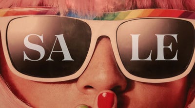 red and pink fashion sale twitter