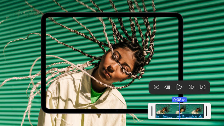 Femme avec des tresses soulevées par le vent sur un arrière-plan vert et noir, avec des éléments d’interface de Premiere sur iPhone en incrustation