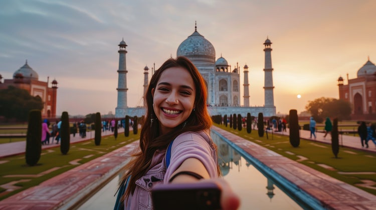 Travel vlogger sharing Indian history with global audiences in multiple languages.