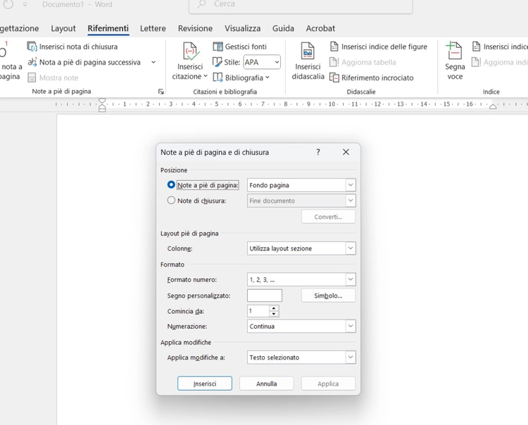 Screenshot di una pagina Word con la finestra pop-up che mostra le opzioni di personalizzazione delle note a piè di pagina.