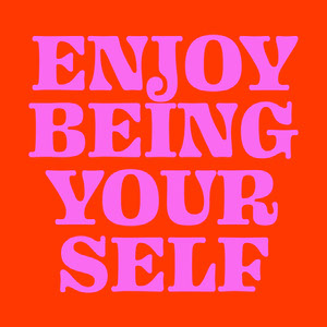 Red and Pink Inspirational Instagram Square Graphic 50 caratteri moderni