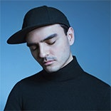 비주얼 아티스트 겸 사진작가인 Gabriel Isak 사진