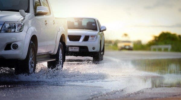 높은 카메라 셔터 스피드로 촬영한 사진