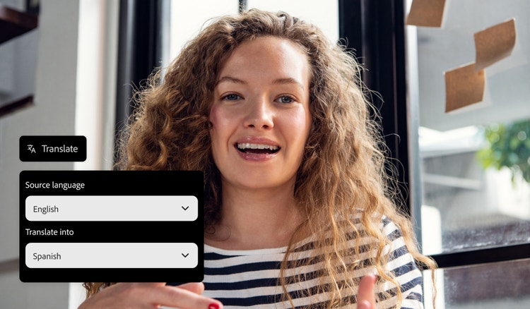 Een vrouw spreekt in de camera, met een overlay van de AI-vertaaltool die is ingesteld om Engels naar Spaans te vertalen.