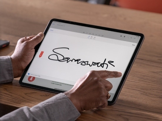 Signer på den digitale linjen