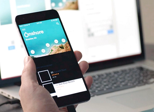 Mobile phone using Creative Cloud mobile apps to capture ideas