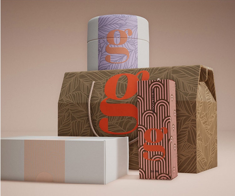 Várias embalagens de papel