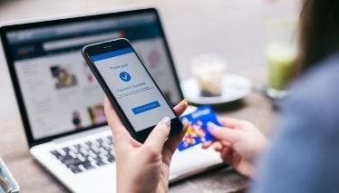 https://main--dc--adobecom.hlx.live/acrobat/business/industries/financial-services