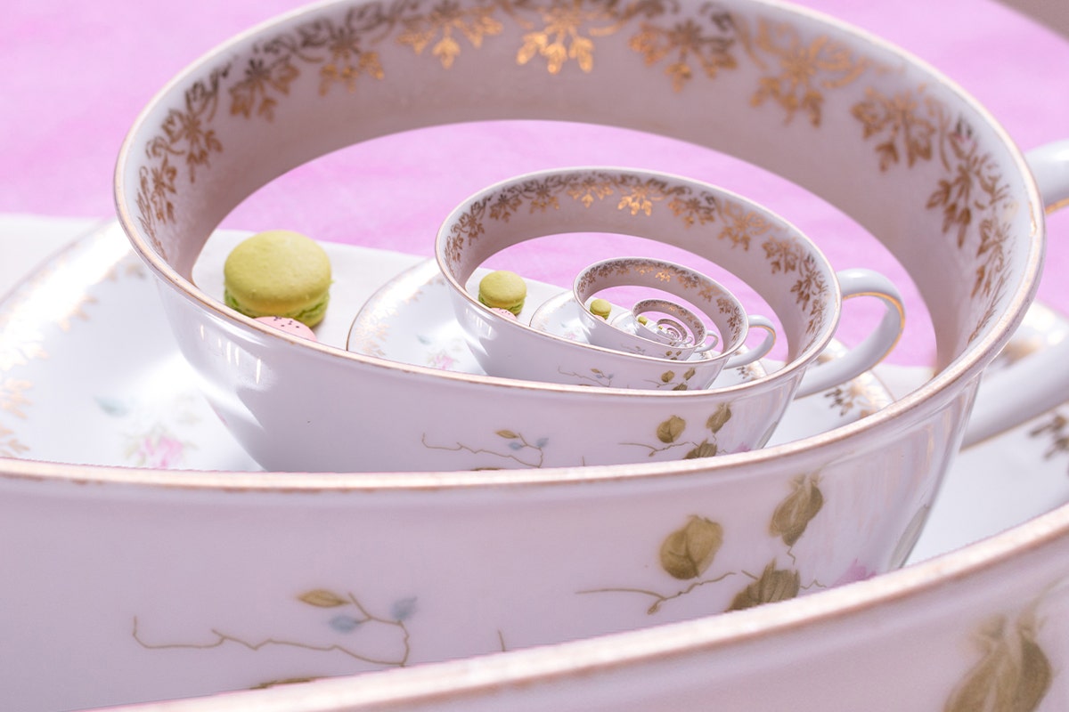 How to create the Droste effect | Adobe