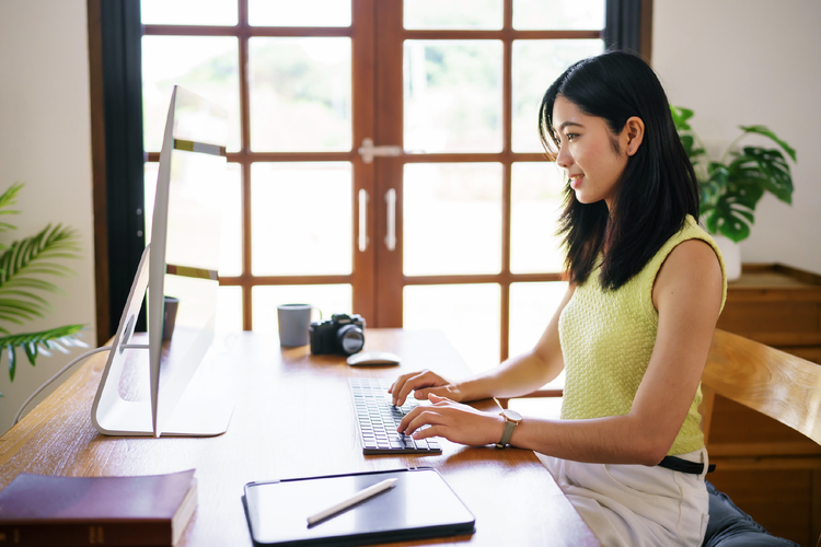 The AI Guide | Using AI at home and work | Adobe Express