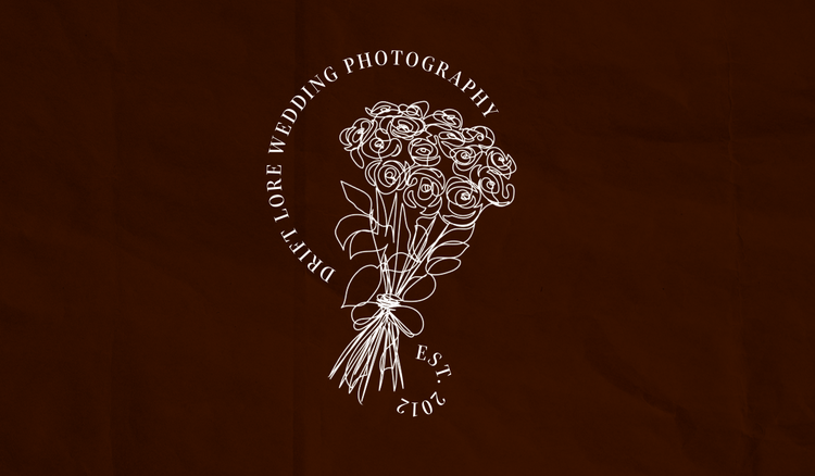 What is a wedding logo and how is it used?