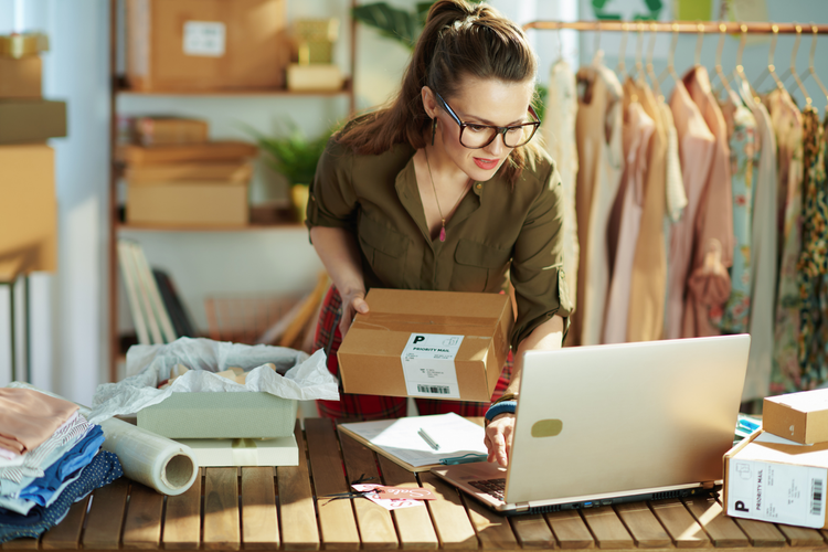How to send Vinted parcels with top tips | Adobe Express