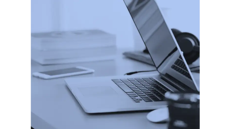 How to write an apology email to UK customers