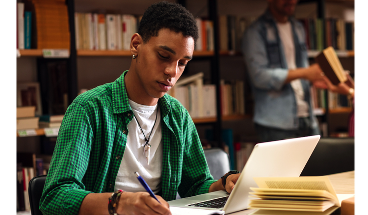 How to choose a dissertation topic in four steps