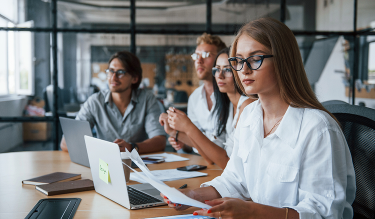 How to ask for a letter of recommendation in the UK