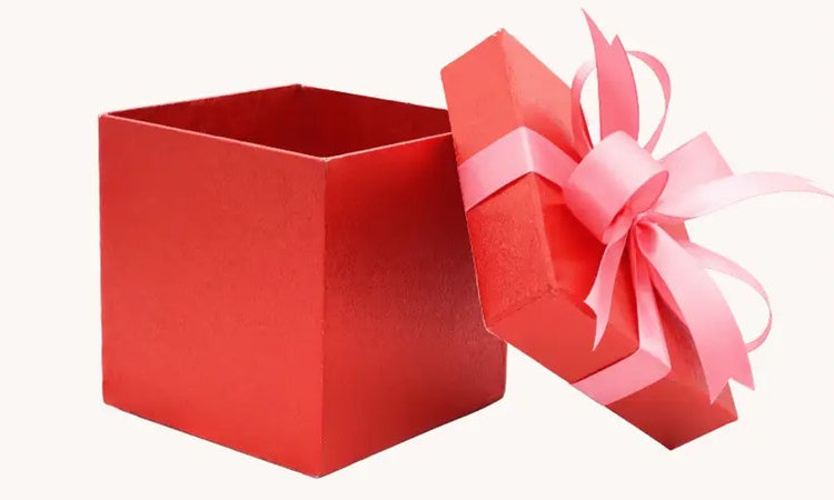 Wedding & anniversary gift ideas: Thoughtful, personal & creative