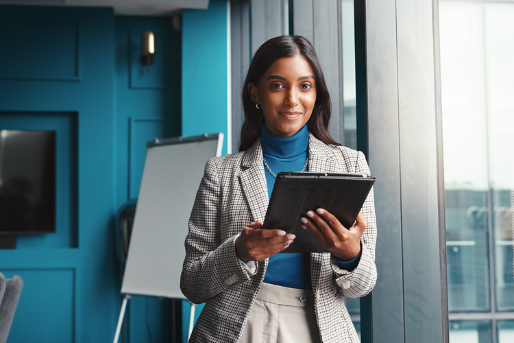 How to create and promote a LinkedIn newsletter | Adobe